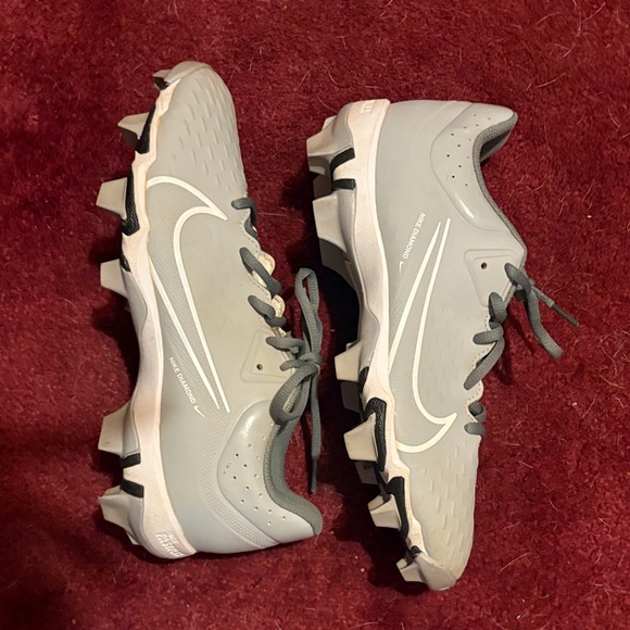 Nike Hyper-diamond Cleats for softball. - Picture 7 of 9